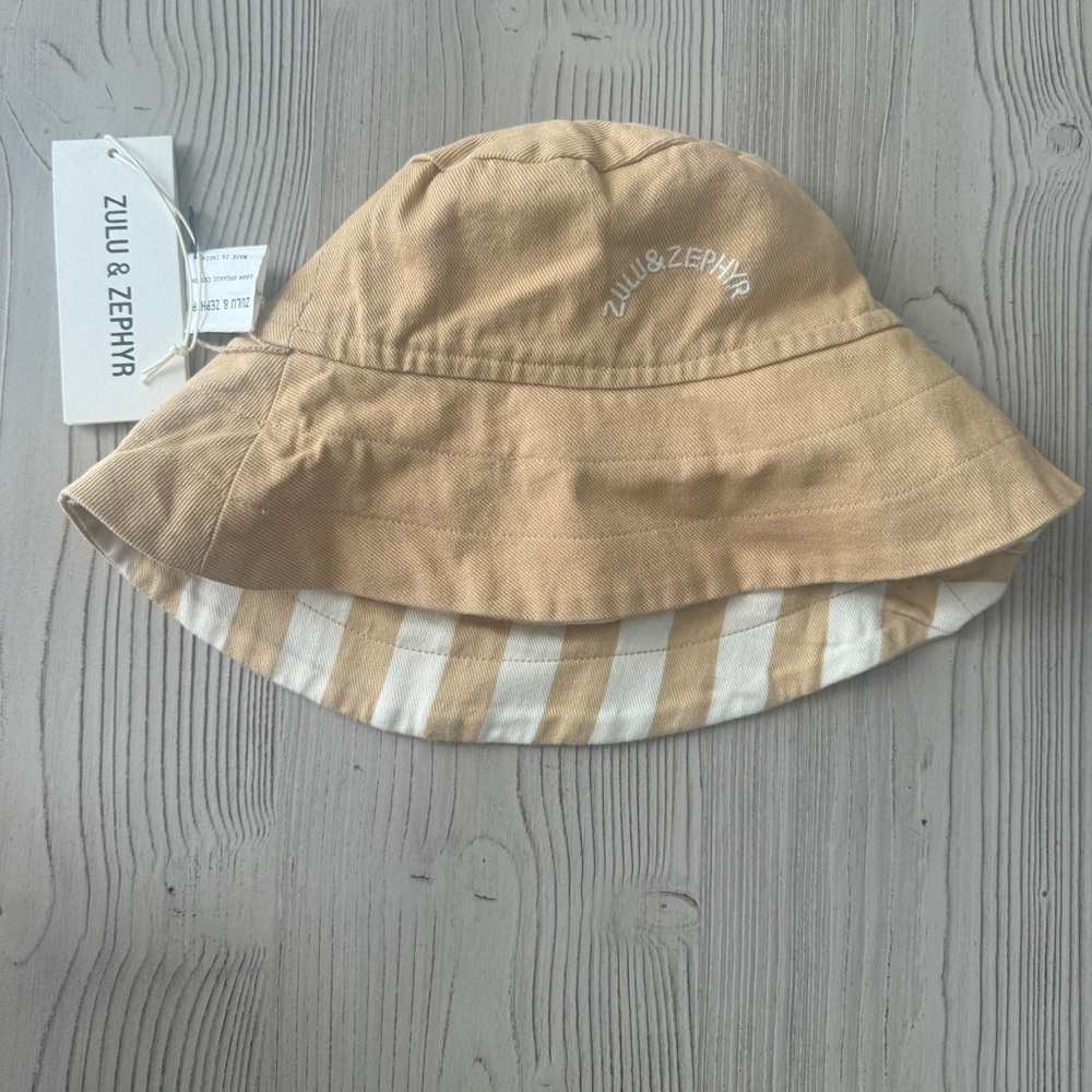 Zulu & Zephyr Reversible Bucket Hat in Tan and White Stripes